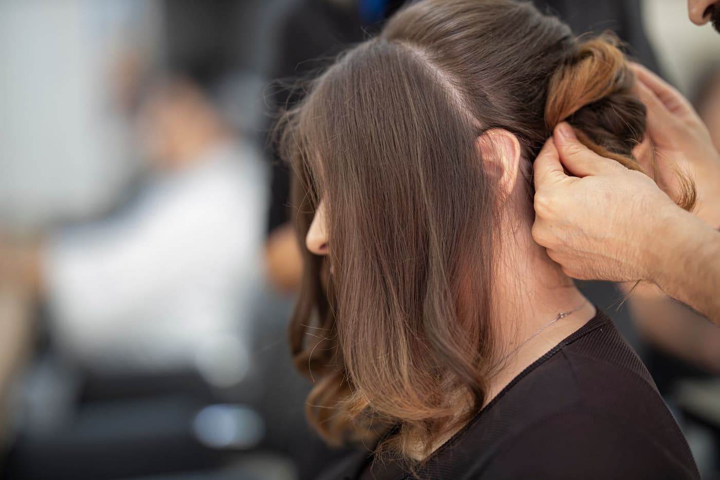 Balayage caramel : tout savoir sur cette coloration