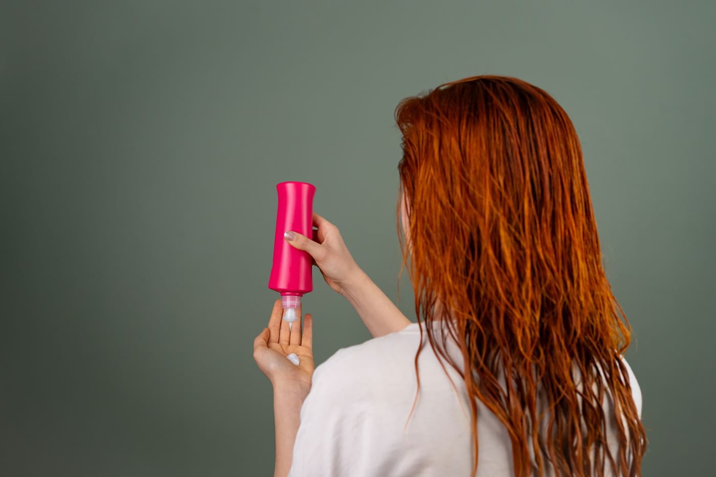 Cheveux secs : les soins qui réparent vraiment