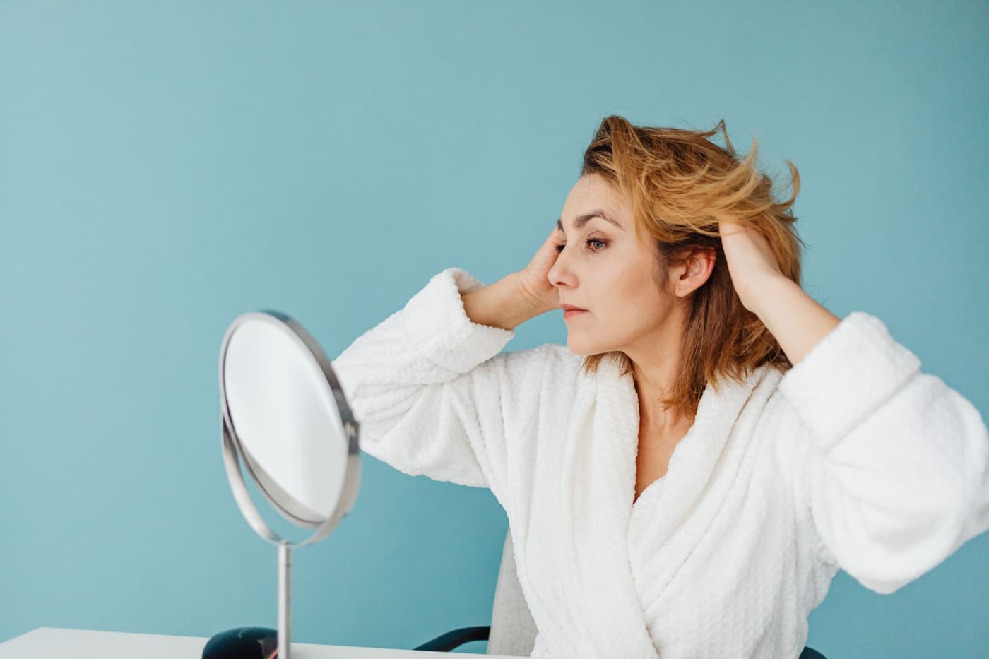 Coiffure rapide cheveux mi-longs : nos astuces